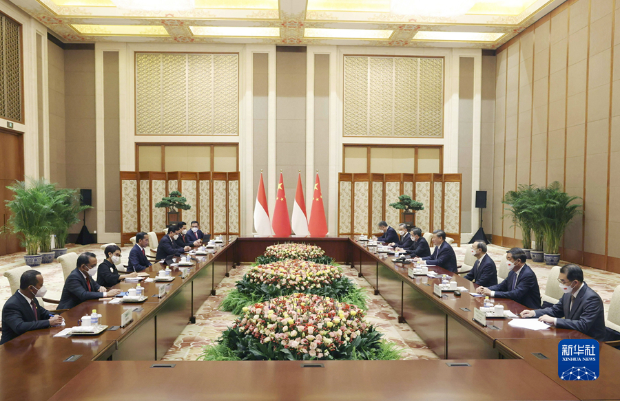 習近平国家主席がインドネシアのジョコ大統領と会談