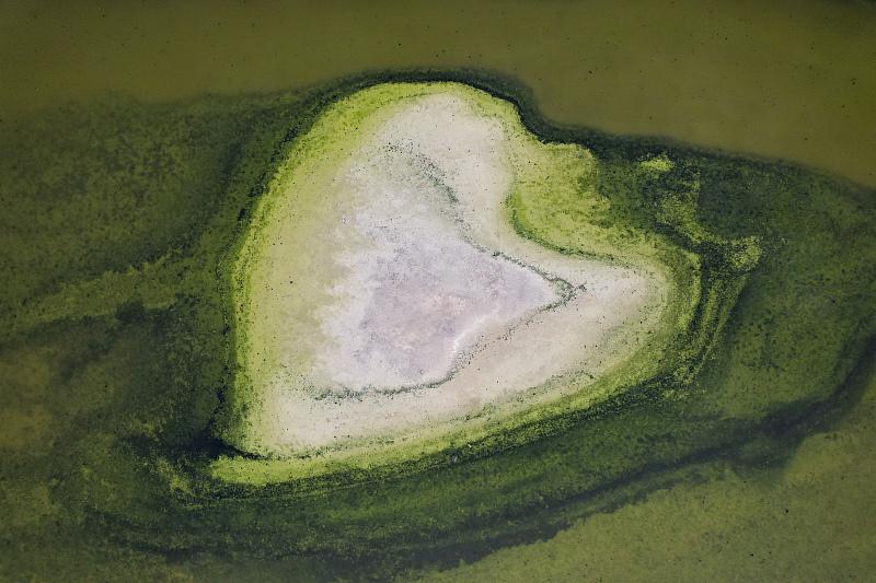 ハートの形をした島（写真著作権はCFP視覚中国が所有のため転載禁止）。