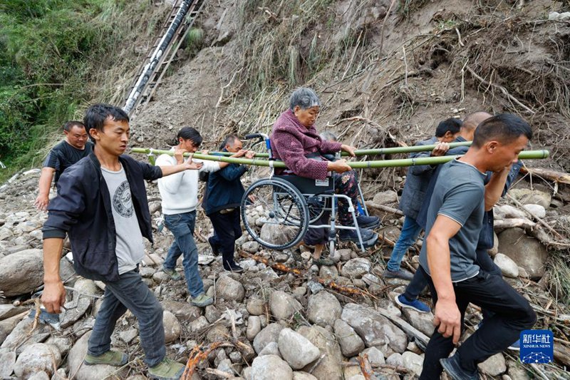四川瀘定地震の死者86人に、行方不明者は35人