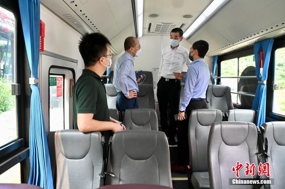 バッテリー電気自動車のノンステップバスが年末にも運行スタート　香港初