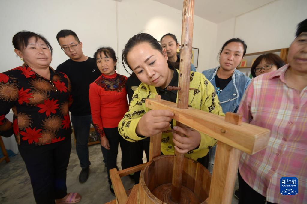 農閑期を活用した茶生産技術訓練を実施　貴州省丹寨