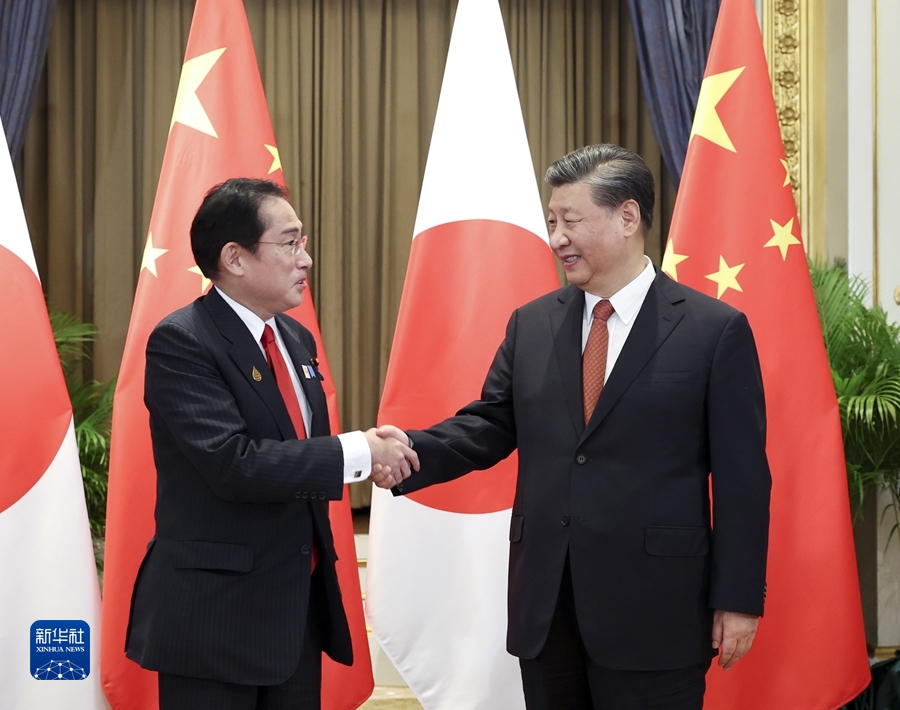 習近平国家主席が日本の岸田文雄首相と会談