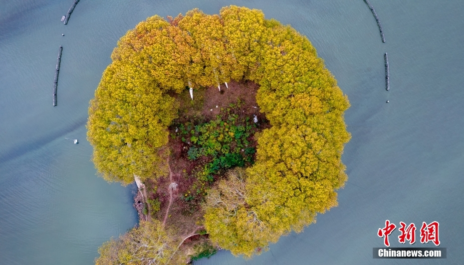 上空から眺めた「金のスプーン」　湖北省武漢