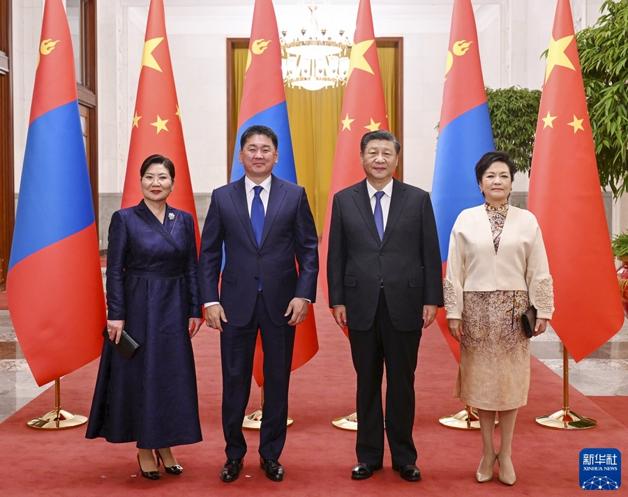 習近平国家主席がモンゴルのフレルスフ大統領と会談