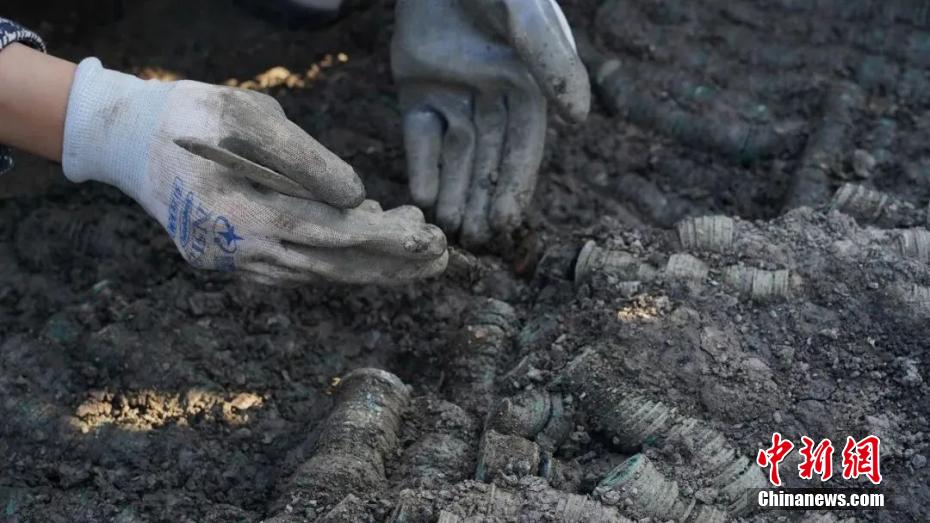 江蘇省で貨幣貯蔵穴が発見、約1.5トンが出土