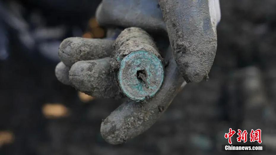 江蘇省で貨幣貯蔵穴が発見、約1.5トンが出土