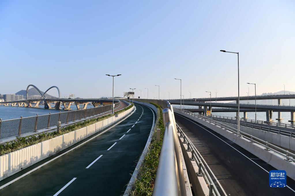 香港特区の将軍澳—藍田トンネルと将軍澳クロス・ベイ・リンクが開通