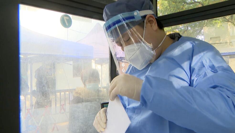 PCR検査場を「発熱外来」に改造　江蘇省
