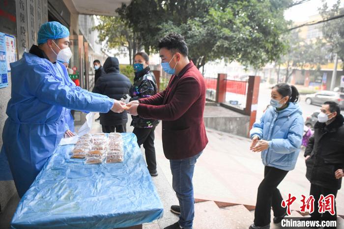 コロナ予防・治療用の中医薬を全市農村部の住民に無償で配布　湖南省長沙