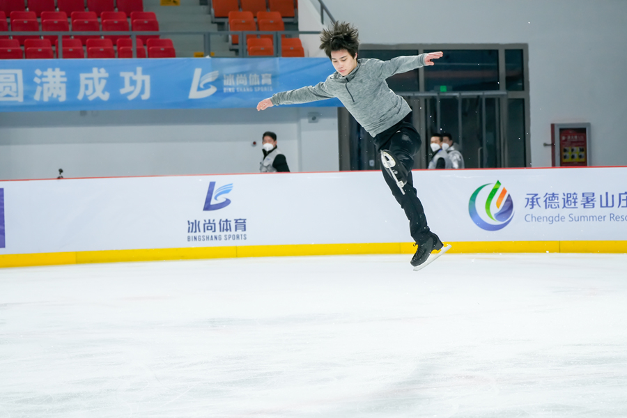 中国の2022/2023年全国フィギュアスケート選手権が開幕　河北省