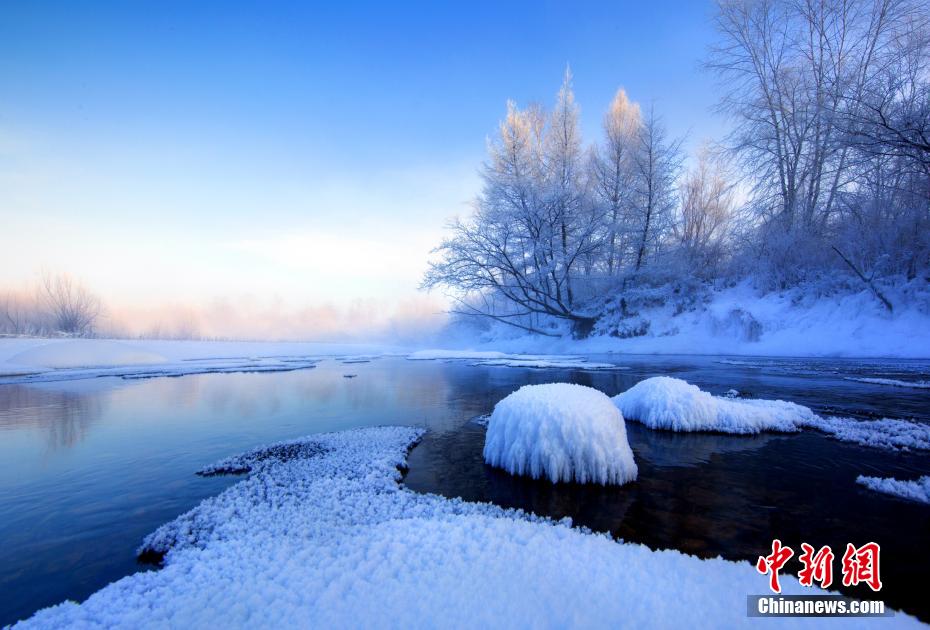 極寒に美しく咲き誇る「氷の花」　黒竜江省