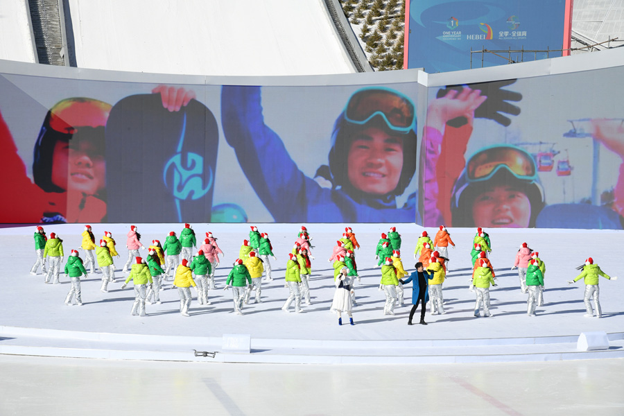 「河北省第4回氷雪運動会」が開幕