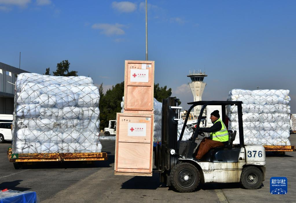 中国政府からシリアの地震被災者に向けた人道支援物資がダマスカスに到着