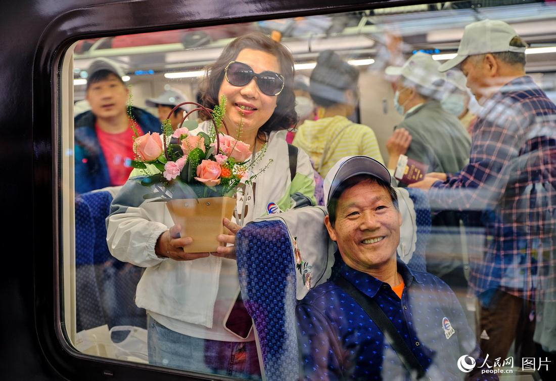中国ラオス鉄道の国際旅客列車が運行開始