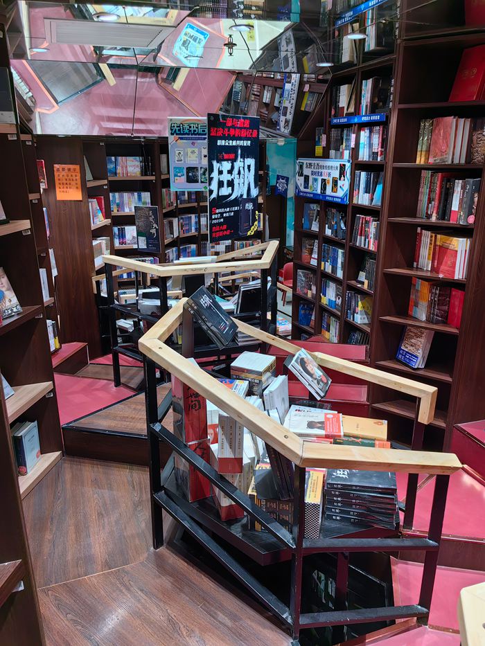 見た目だけでなく中身も詰まった北京でイチ押しの書店とは？