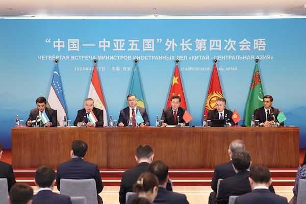 秦剛外交部長が第4回中国・中央アジア外相会議における共通認識について説明