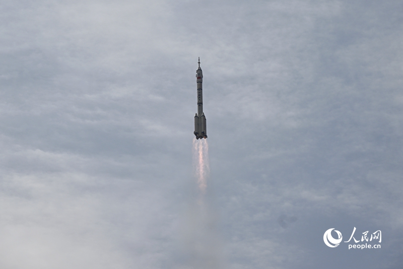有人宇宙船「神舟16号」が打ち上げ成功、11月の帰還を予定