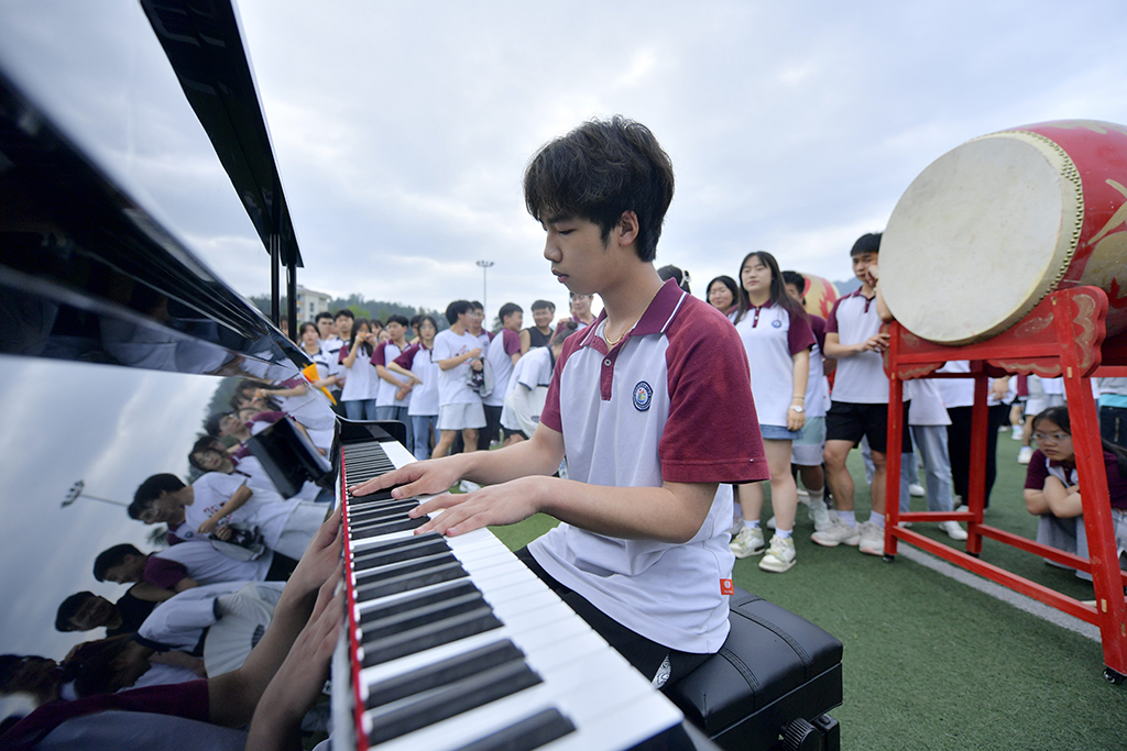 「高考」近づき、各校では各種「ストレス解消イベント」