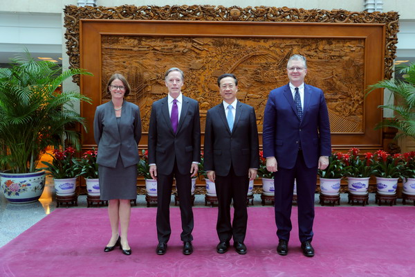 中国と米国の外務高官が北京で会談
