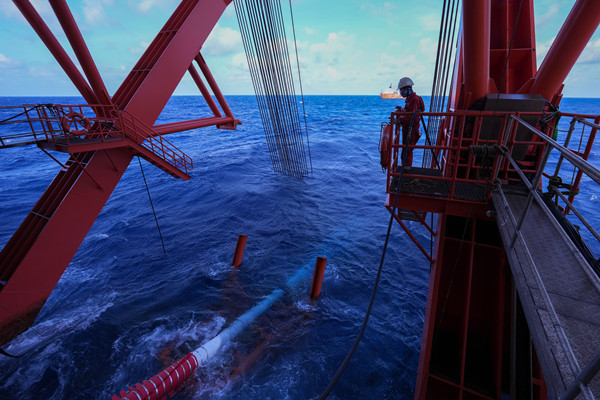 中国最長の深海石油・天然ガスパイプラインが敷設工事完了