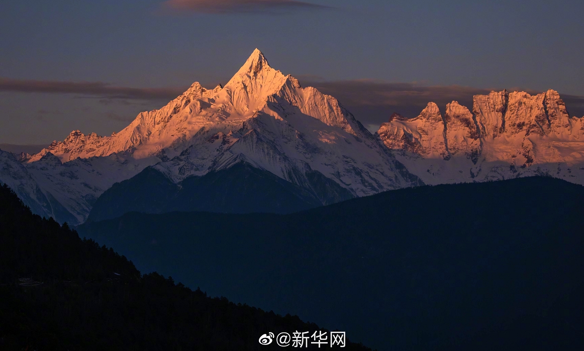 梅里雪山の飛来寺など観光名所は無料で開放　雲南省