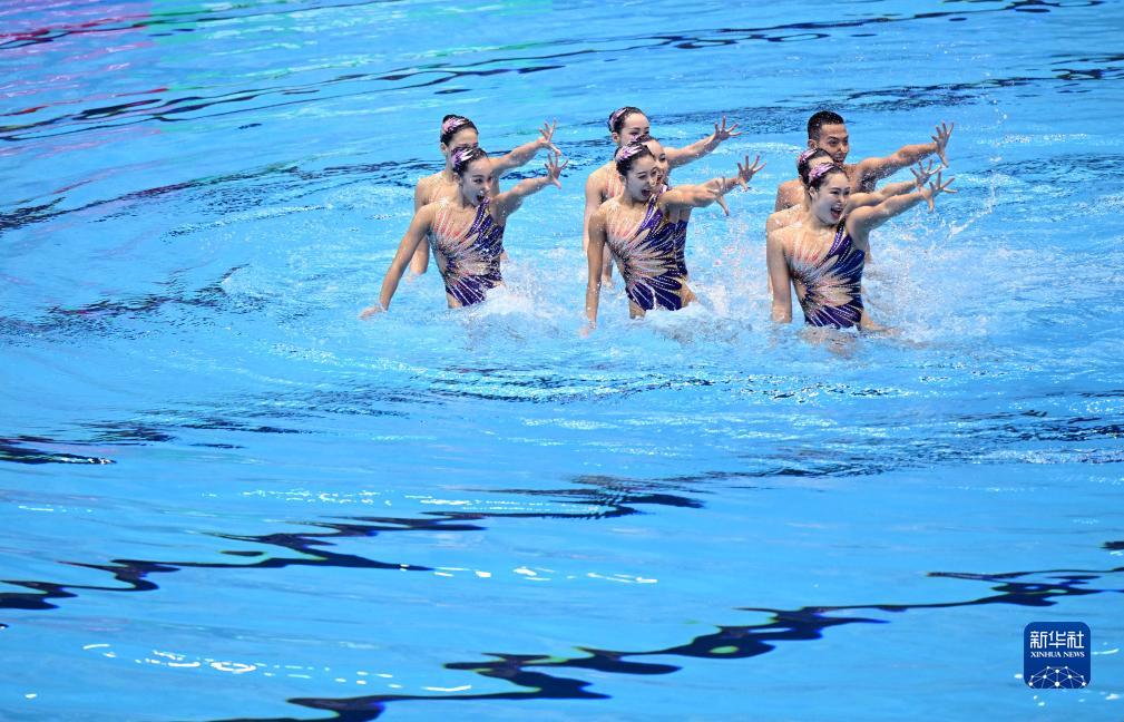 世界水泳のアクロバティックルーティンで中国が優勝