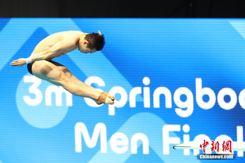 男子3メートル飛板飛込で中国が優勝　世界水泳選手権福岡2023