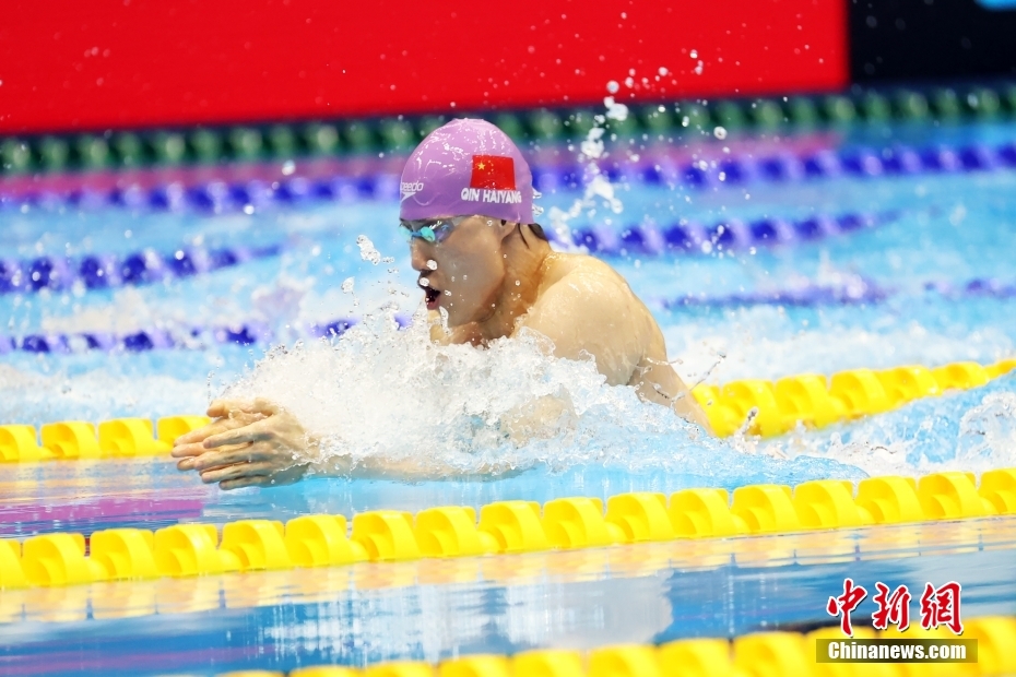 男子100メートル平泳ぎで中国の覃海洋選手が金メダル　世界水泳選手権2023福岡大会