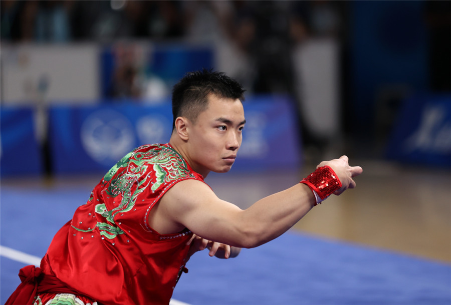 成都ユニバ初の金メダル！中国の曹茂園選手が武术の南拳で優勝
