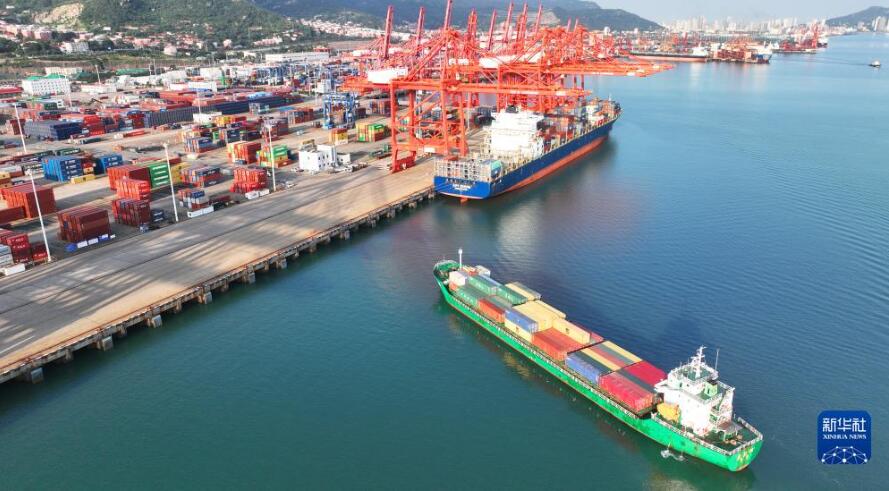 中国1-7月の対外貿易輸出入、全体的に安定