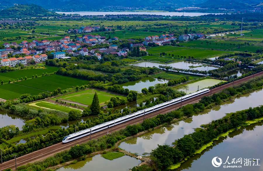 杭州・紹興・寧波都市間鉄道が運行スタート　3都市圏は新時代へ