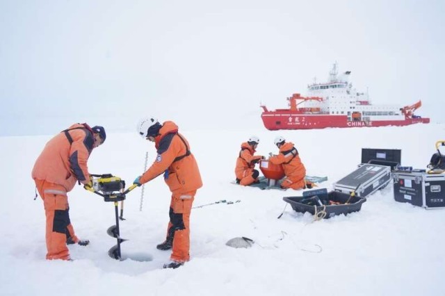 中国第13次北極海科学観測隊が北極点に到達