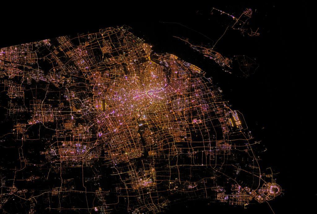上海の微光画像（画像提供は持続可能な開発のビッグデータ国際研究センター）