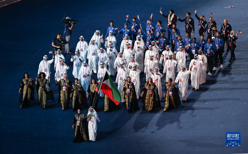 クウェート代表選手団の入場行進の様子（撮影・胡虎虎）。