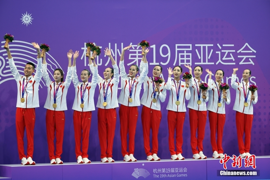 アーティスティックスイミングのチーム種目で中国が優勝　杭州アジア大会