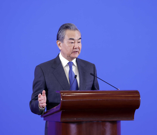 王毅氏、2024年の中国の外交活動を語る