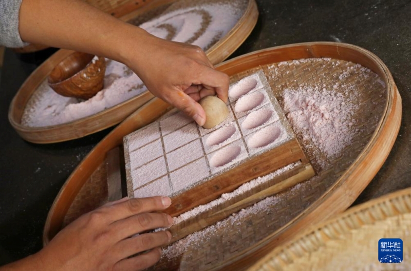 伝統の蒸し菓子「青浦焋糕」で迎える春節　上海