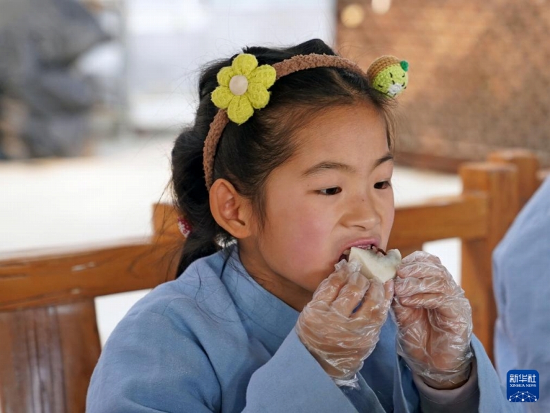 伝統の蒸し菓子「青浦焋糕」で迎える春節　上海