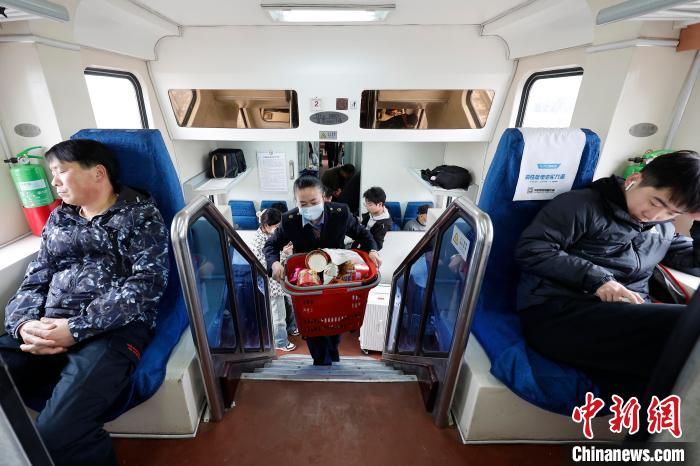 長江デルタ地域唯一の2階建て列車が2024年の40日間運行を終了