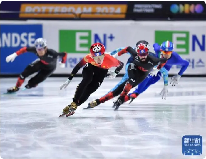 ショートトラックスピードスケート500メートルで中国の林孝埈選手が優勝