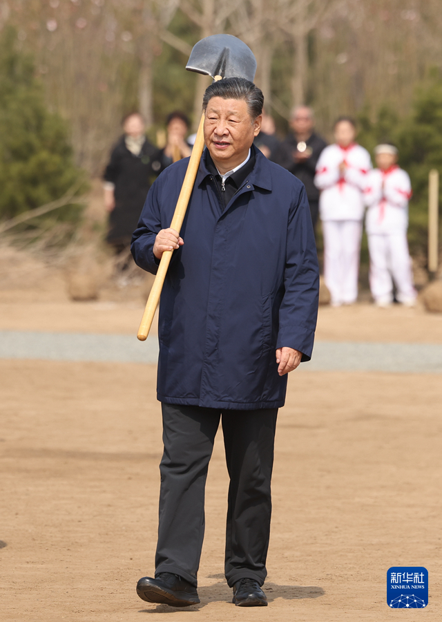 習近平総書記が首都ボランティア植樹活動に参加　「美しい中国を共に築く」