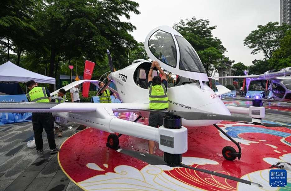 中国初の低空飛行商用化目指す広州を後押しするイベント開催　広東省