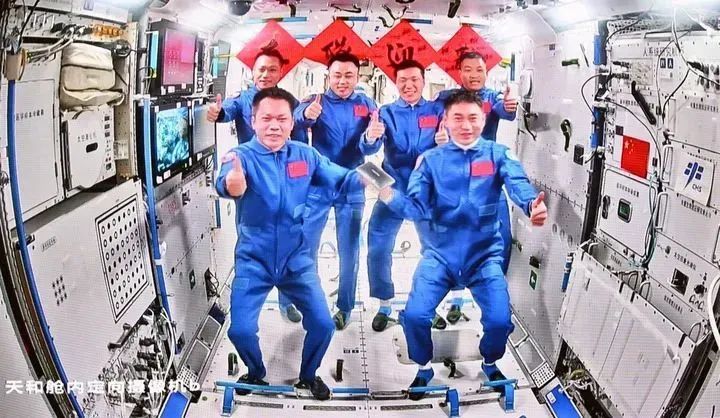 中国の宇宙ステーションにおける宇宙飛行士の連続滞在日数が731日に