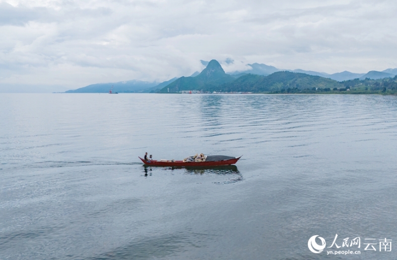 中国最大の深水淡水湖で漁労シーズンが開始