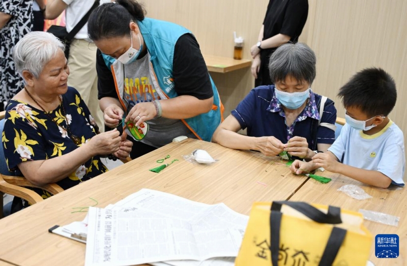 友達から「いいね！」が集まる広州・南源街道のシニア食堂