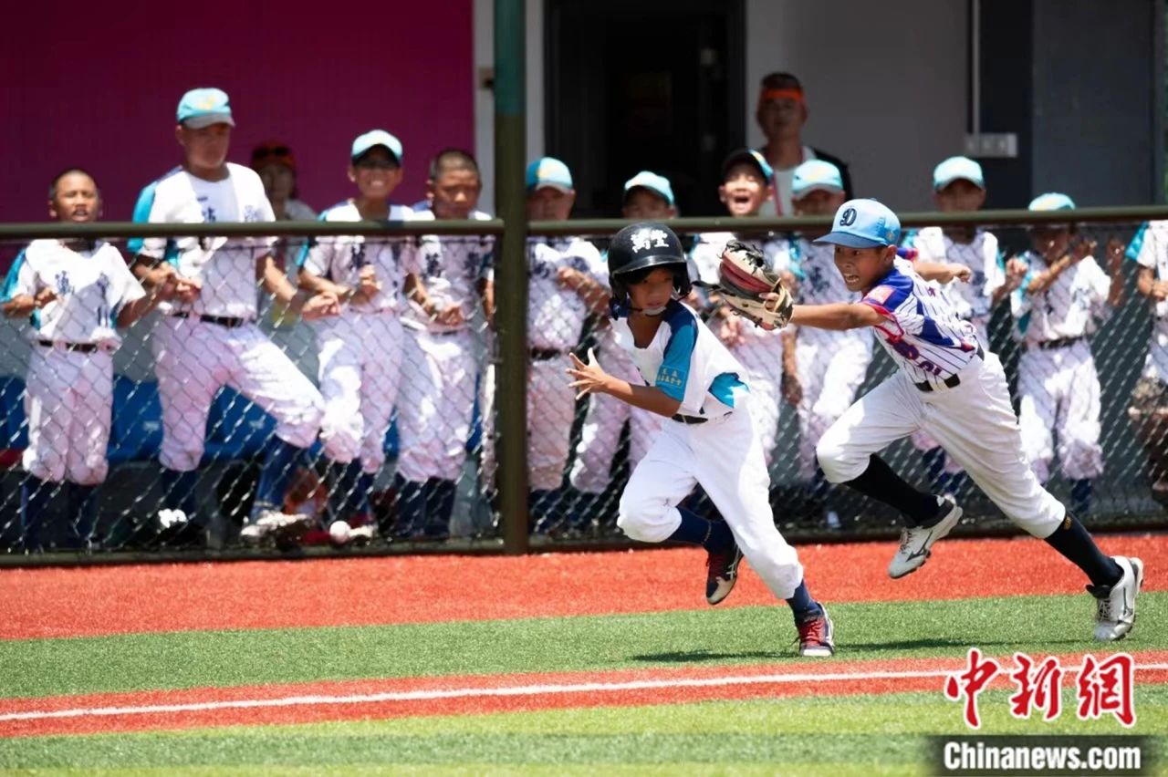 8月6日、連城県で開幕した2024年東森杯海峡両岸青少年野球招待試合・第5回海峡両岸青少年野球文化フェスティバル（写真提供・連城県融媒体センター）。