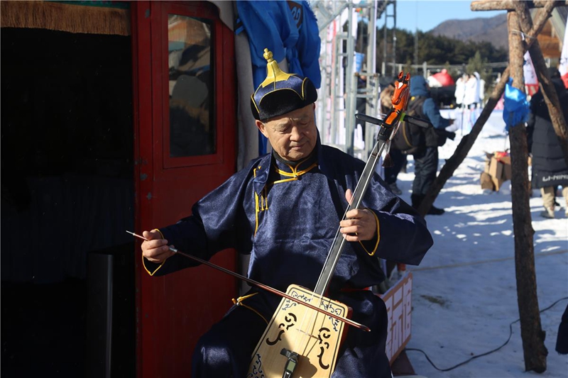 心も体も温まる冬の一日！　内蒙古赤峰の氷雪ナーダム祭り