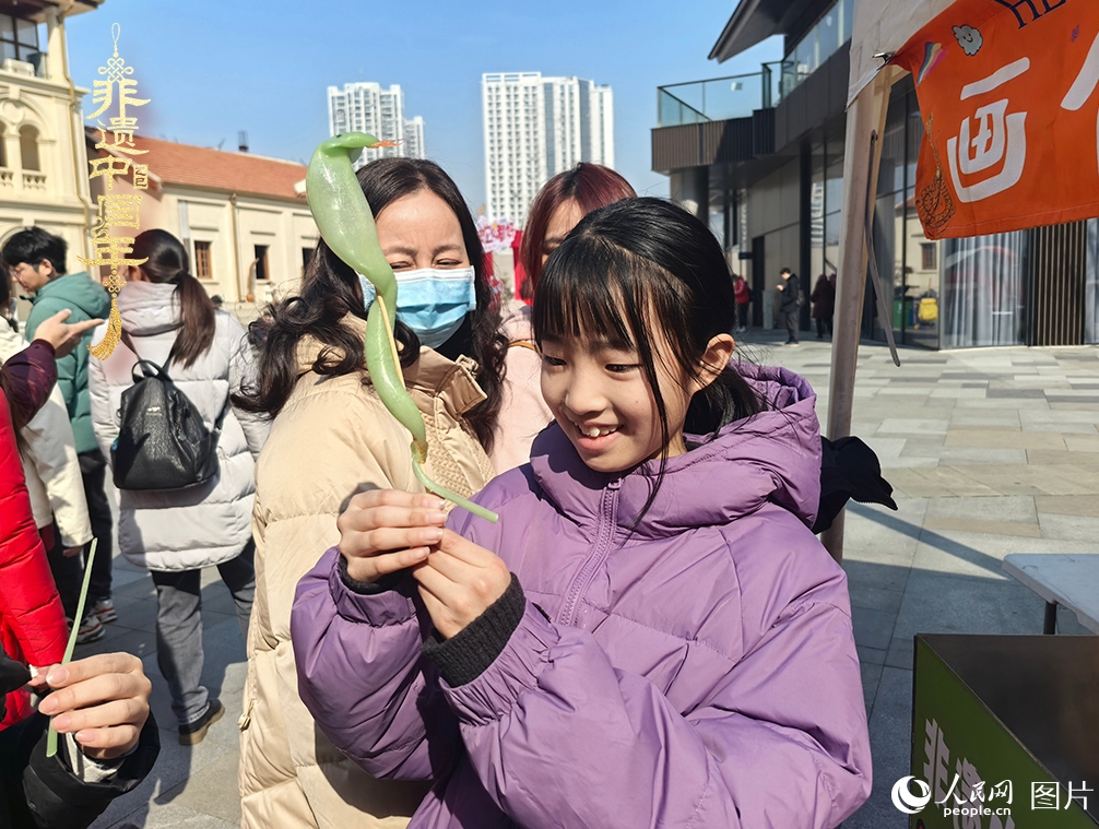 「無形文化遺産」に登録された春節祝う中国各地