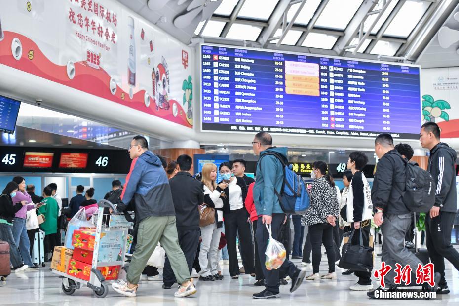 「春運」期間中の民間航空による旅客輸送数と運航便数が過去最高をマーク