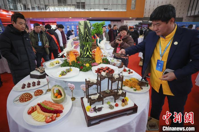 南京で飲食業博覧会が開催、グルメの数々集まる　江蘇省南京